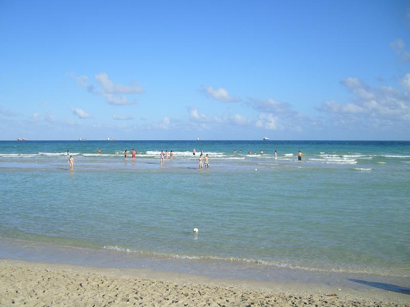 Beach 2008 - 04.jpg